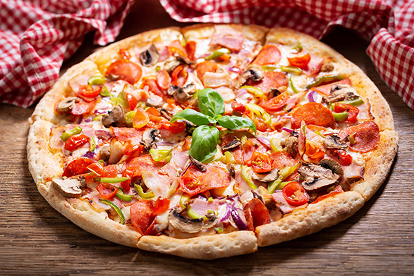 PERHE PIZZAT PERHE PIZZAT